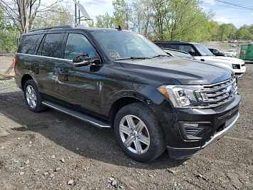 2021 Ford Expedition  in Black - Front Three-Quarter View - BidGoDrive Inventory