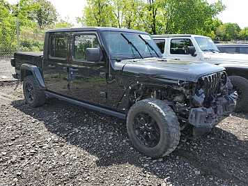 2021 jeep gladiator  in Black- Front Three-Quarter View - BidGoDrive Inventory
