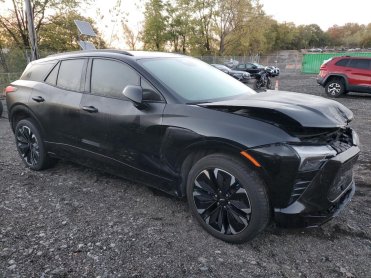 Salvage 2024 Chevrolet Blazer RS - Black SUV - Front Three-Quarter View