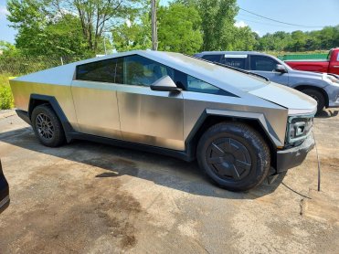 Salvage 2026 Tesla Cybertruck  - Silver PickUp - Front Three-Quarter View
