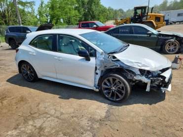 Salvage 2026 Toyota Corolla XSE - Gray HatchBack - Front Three-Quarter View