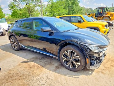 Salvage 2022 KIA EV6 WIND - Black SUV - Front Three-Quarter View