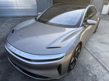 Salvage 2025 Lucid Motors AIR  - Silver Sedan - Front Three-Quarter View