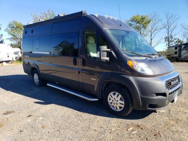 Salvage 2021 Jayco Swift LI - Gray Recreational - Front Three-Quarter View