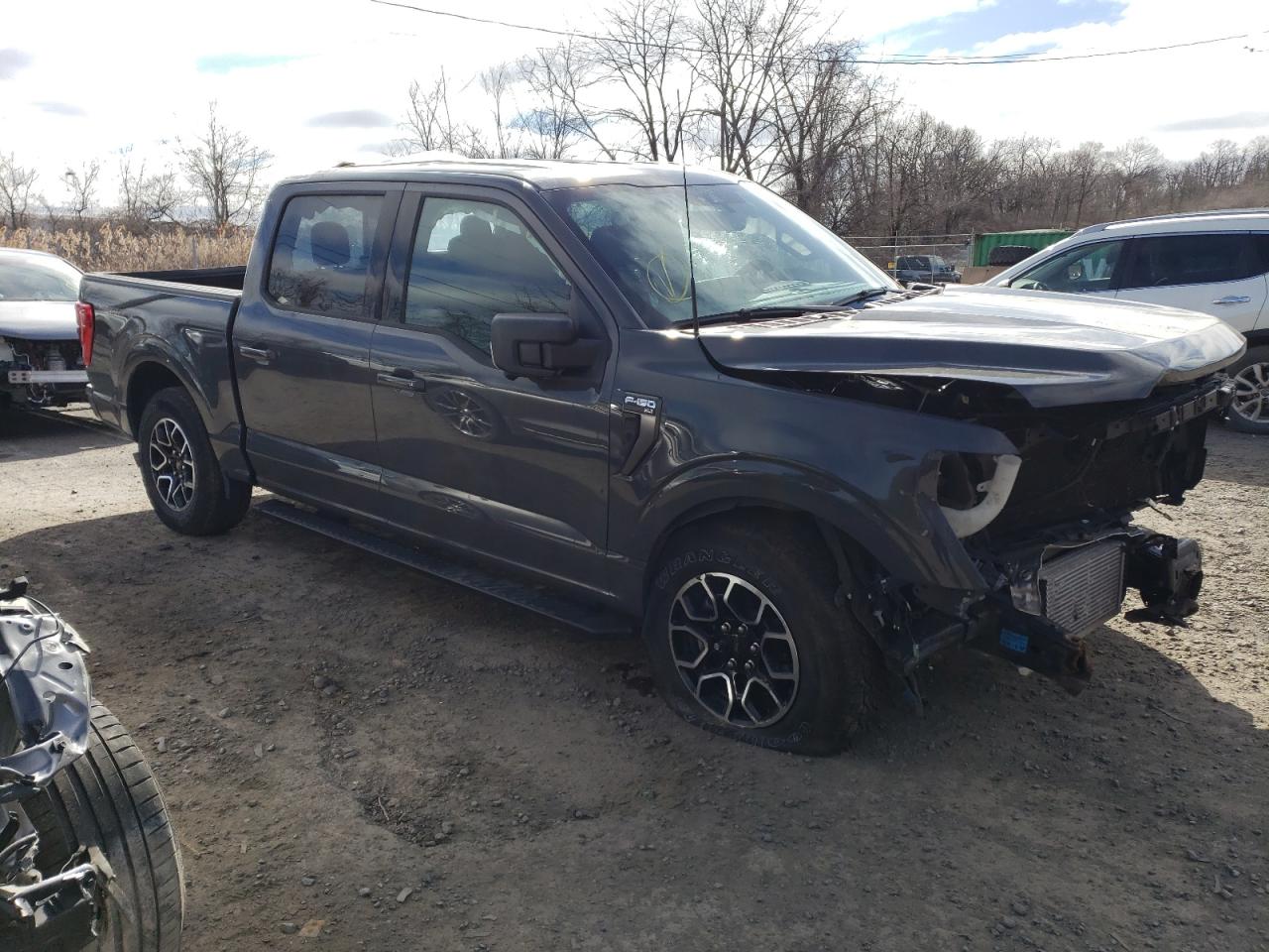 Salvage 2021 Ford F150 