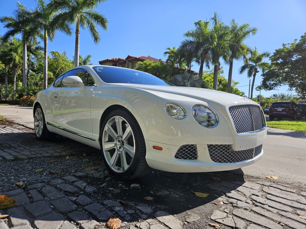 Salvage 2012 Bentley Continental GT - White Coupe - Front Three-Quarter View