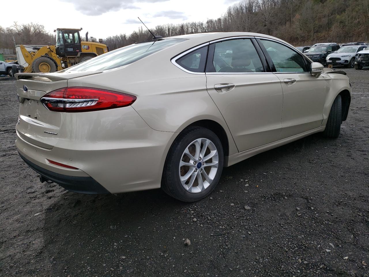 Salvage 2019 Ford Fusion Titanium