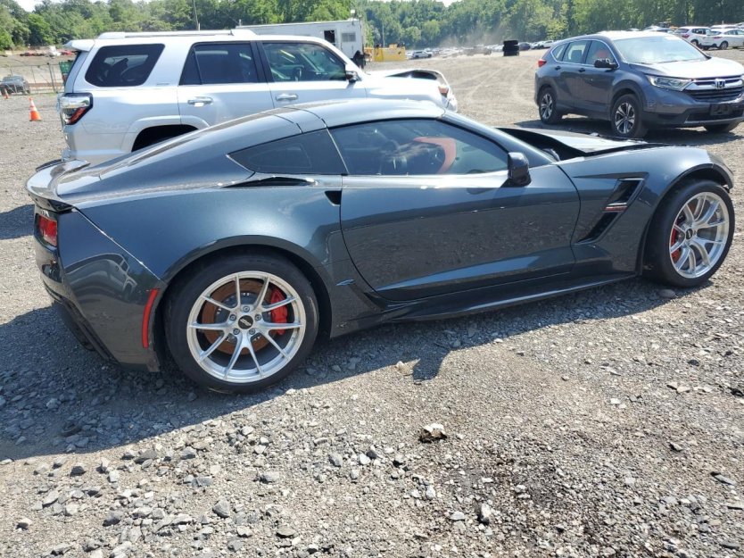 Salvage 2019 Chevrolet Corvette Grand Sport 2lt