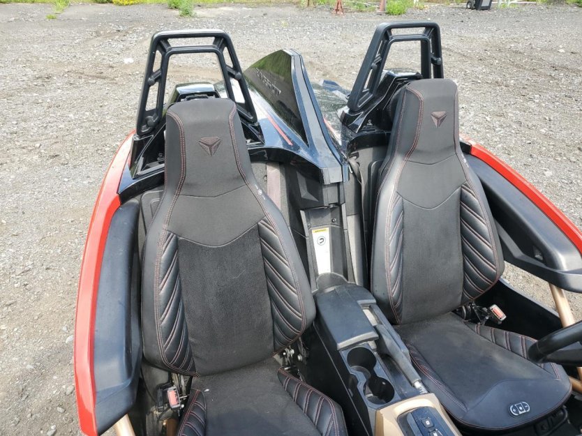 Salvage 2022 Polaris Slingshot Signature Le