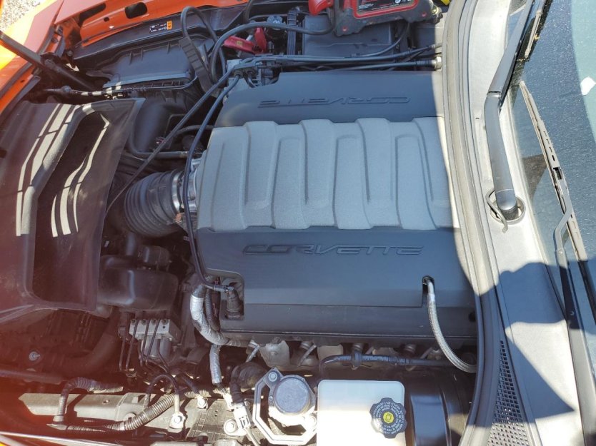 Salvage 2019 Chevrolet Corvette Stingray Z51 1lt