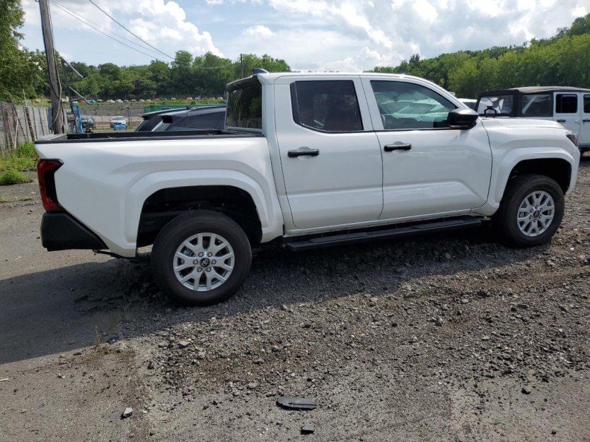 Salvage 2025 Toyota Tacoma 