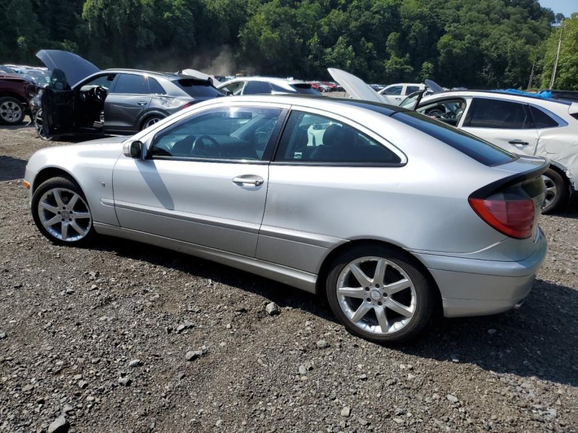 Salvage 2004 Mercedes-benz C 230 Sport Coupe