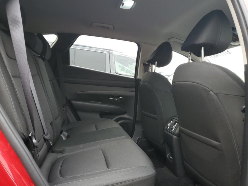 Salvage 2025 Hyundai Tucson Blue