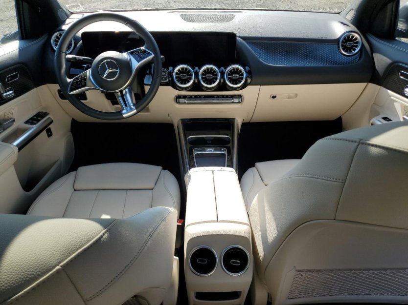 Salvage 2025 Mercedes-benz Gla 250 4matic