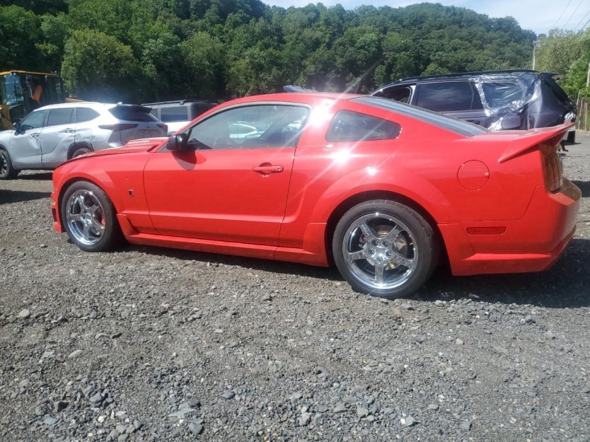 2007 Ford Mustang GT photo 3
