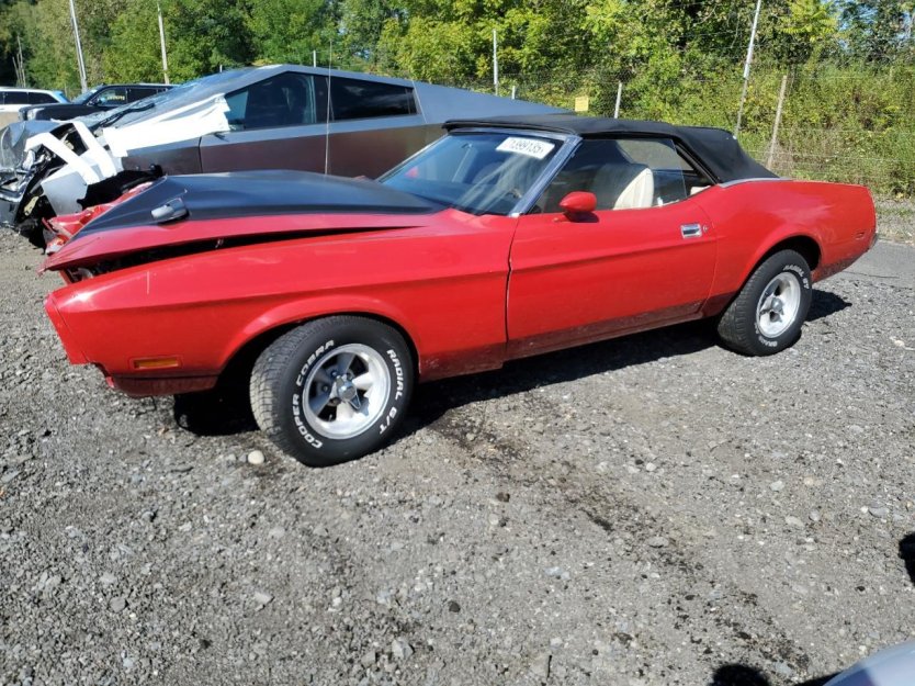 Salvage 1973 Ford Mustang 