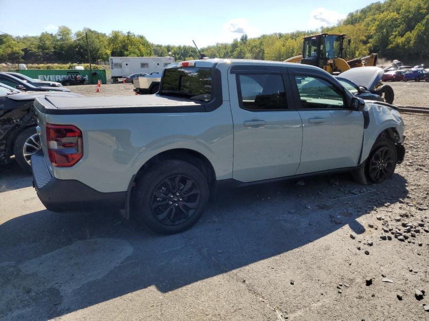 Salvage 2024 Ford Maverick Lariat