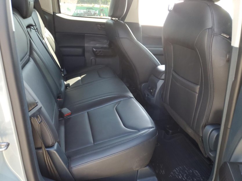 Salvage 2024 Ford Maverick Lariat