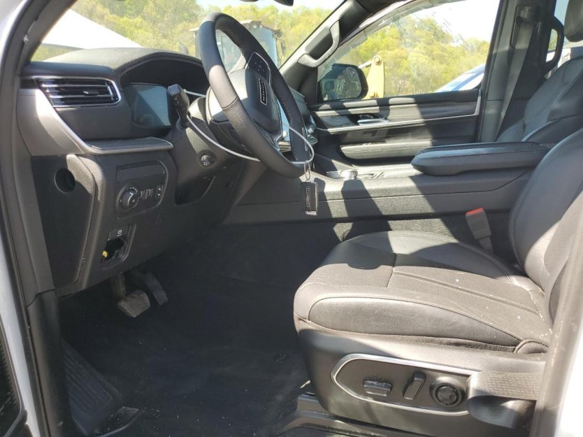 Salvage 2024 Jeep Wagoneer L Series Ii