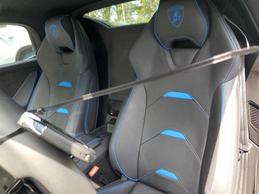 Salvage 2024 Lamborghini Huracan Evo