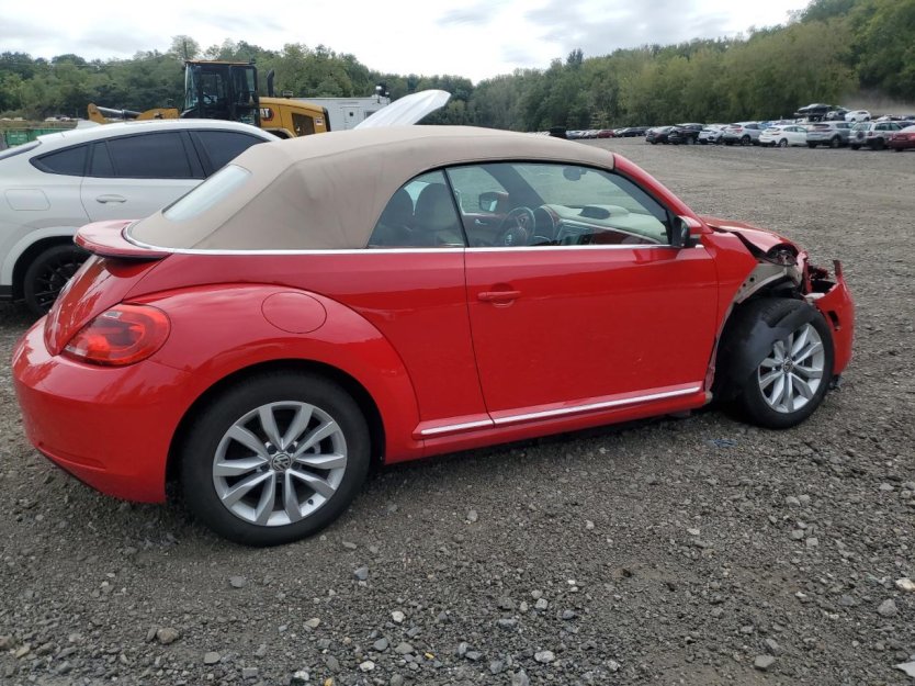 Salvage 2015 Volkswagen Beetle Tdi