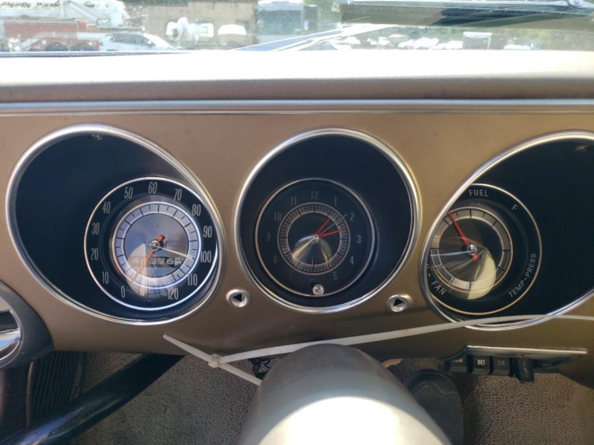 Salvage 1965 Chevrolet Corvair 