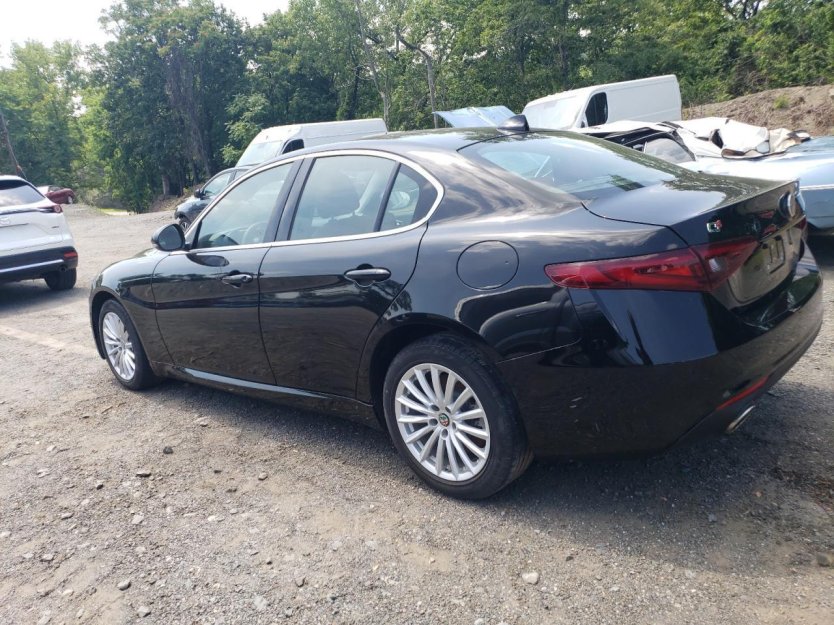 Salvage 2021 Alfa Romeo Giulia Sport