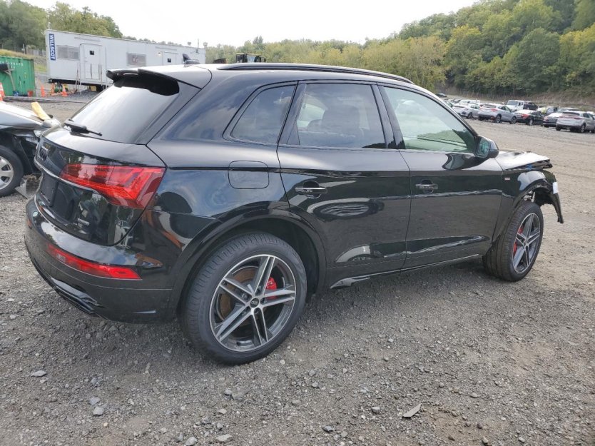 Salvage 2025 Audi Q5 E Premium Plus 55