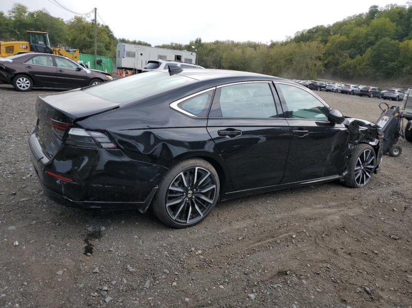 Salvage 2025 Honda Accord Touring Hybrid
