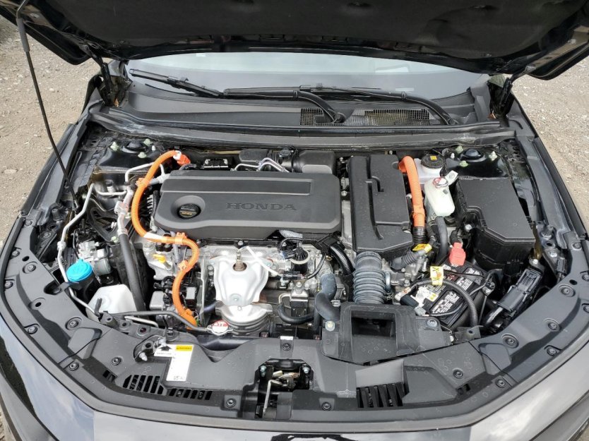 Salvage 2025 Honda Accord Touring Hybrid
