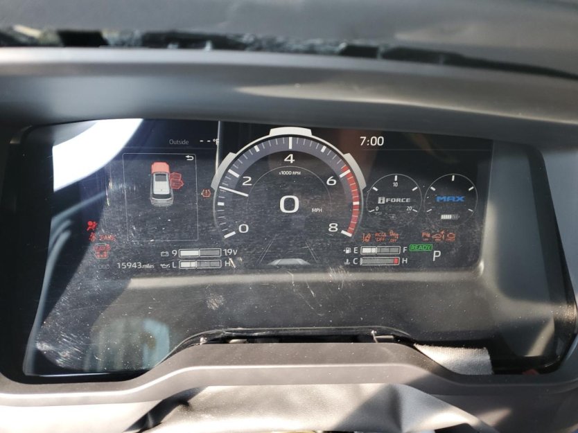 Salvage 2024 Toyota Sequoia Platinum