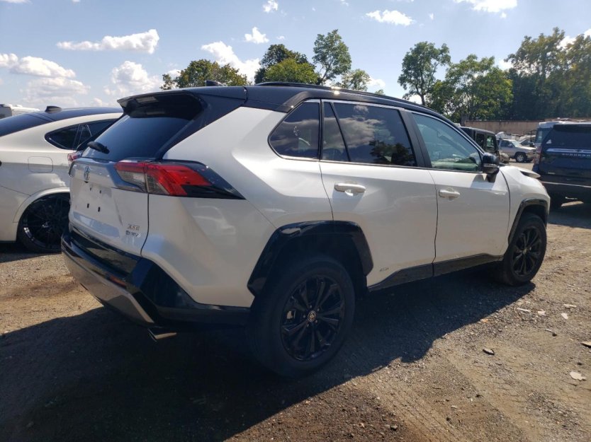 Salvage 2025 Toyota Rav4 