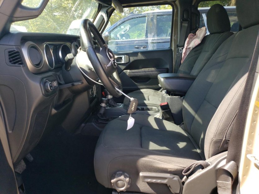 Salvage 2020 Jeep Gladiator 