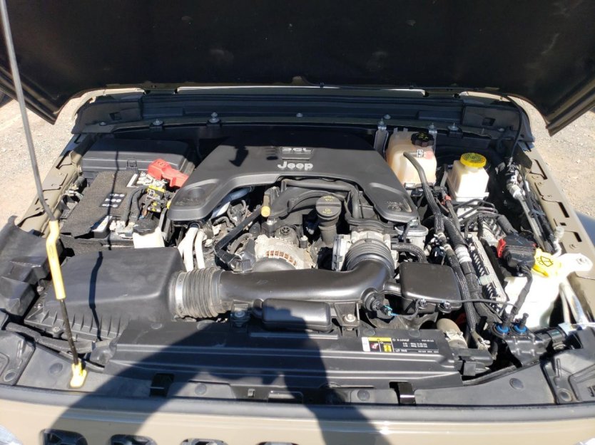 Salvage 2020 Jeep Gladiator 