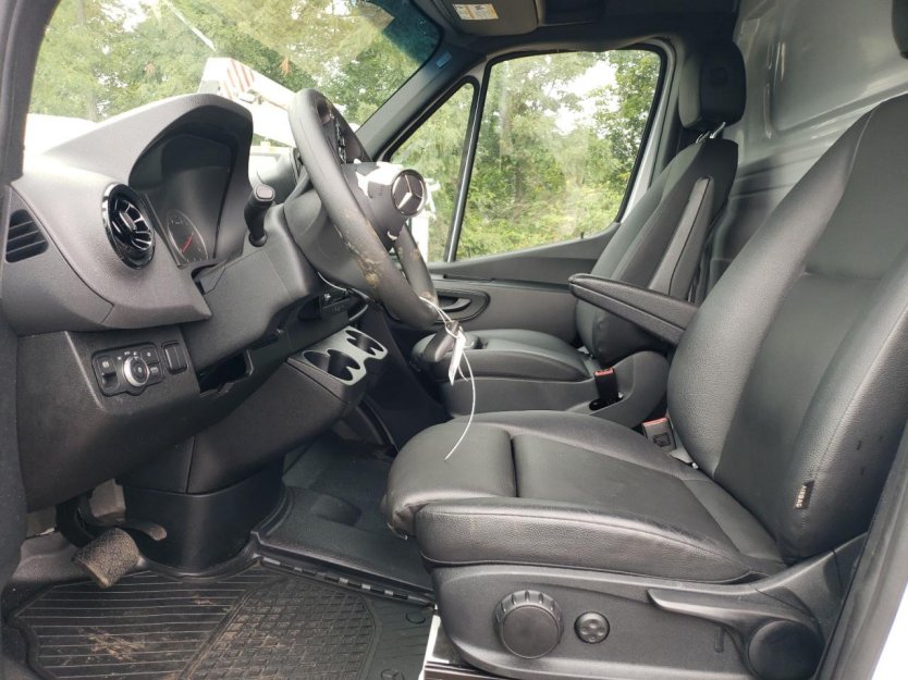 Salvage 2024 Mercedes-benz Sprinter Refrigerator Van