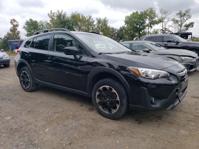 Salvage 2023 Subaru Crosstrek 