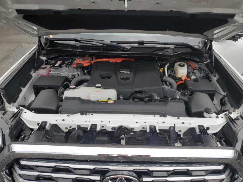 Salvage 2022 Toyota Tundra Capstone