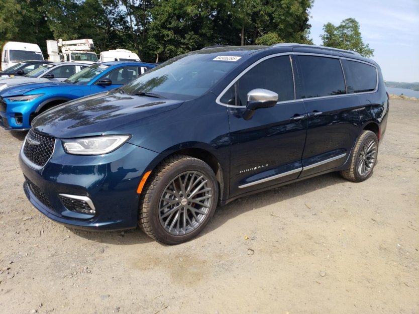Salvage 2022 Chrysler Pacifica Pinnacle