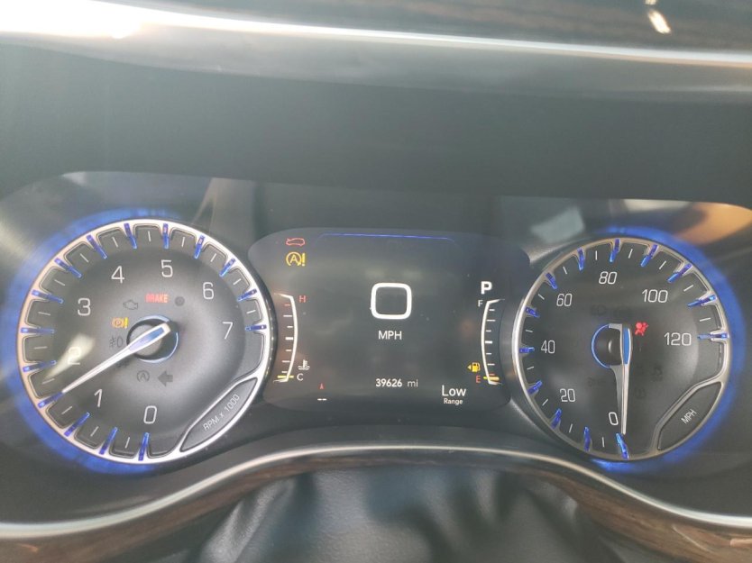 Salvage 2022 Chrysler Pacifica Pinnacle