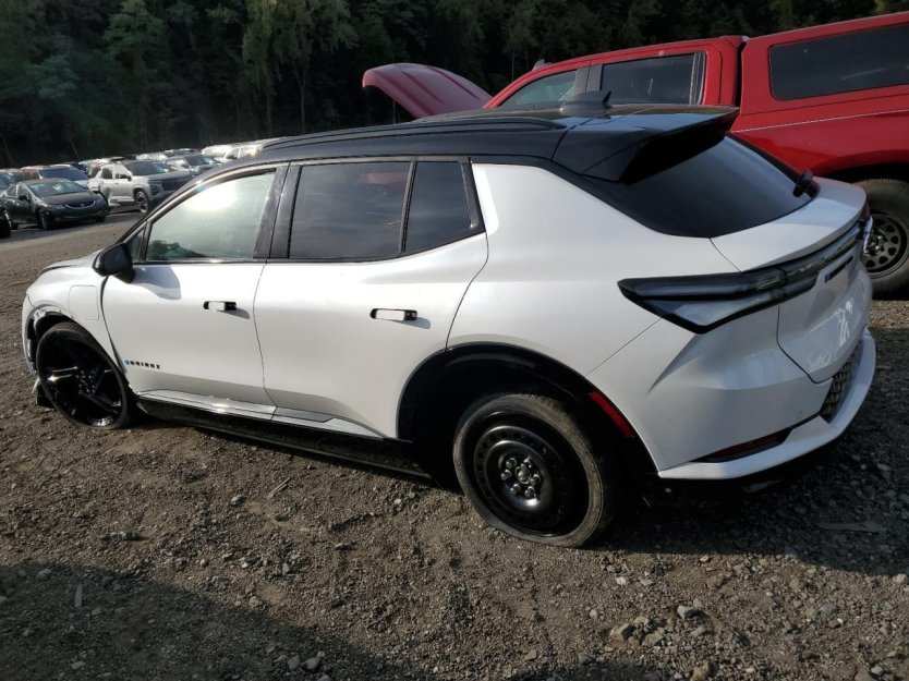 Salvage 2025 Chevrolet Equinox Rs