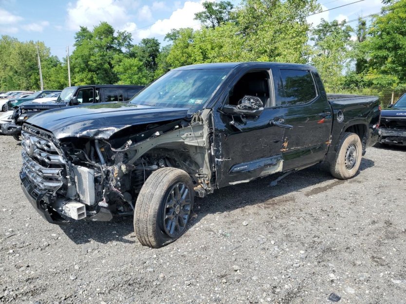 Salvage 2024 Toyota Tundra Crewmax Platinum