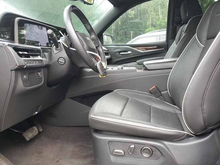 Salvage 2024 Cadillac Escalade Premium Luxury