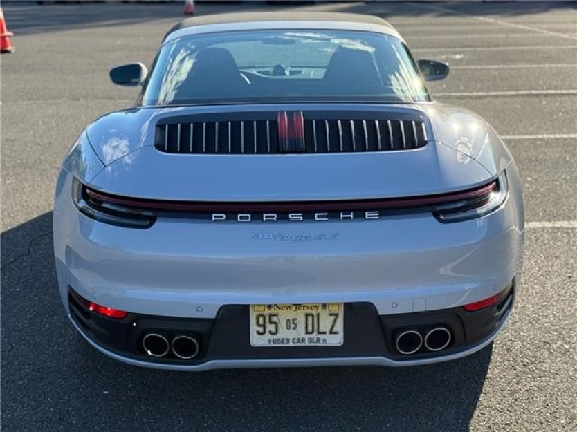 Salvage 2024 Porsche 911 Targa 4s