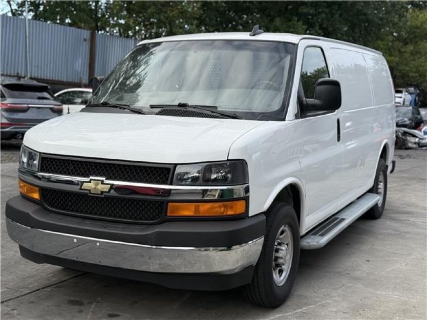 Salvage 1998 Chevrolet G 2500 