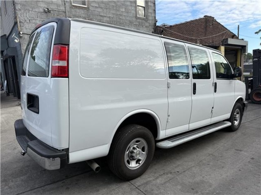 Salvage 1998 Chevrolet G 2500 