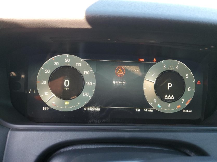 Salvage 2025 Range Rover Velar Dynamic Se