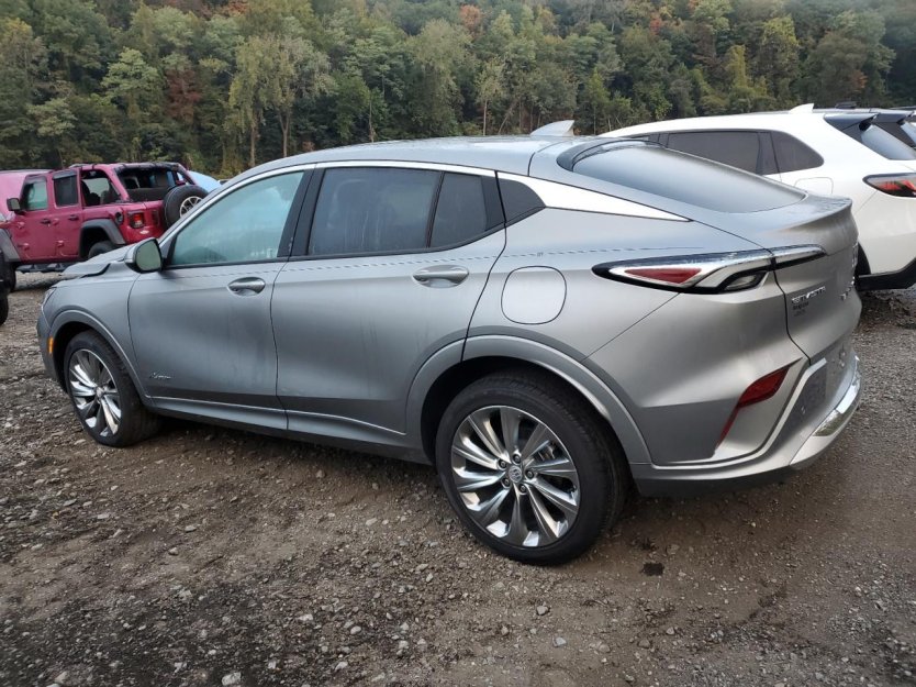 Salvage 2025 Buick Envista Avenir