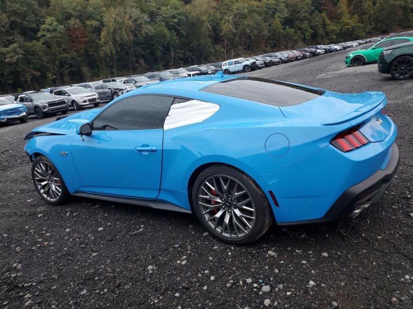 Salvage 2025 Ford Mustang Gt