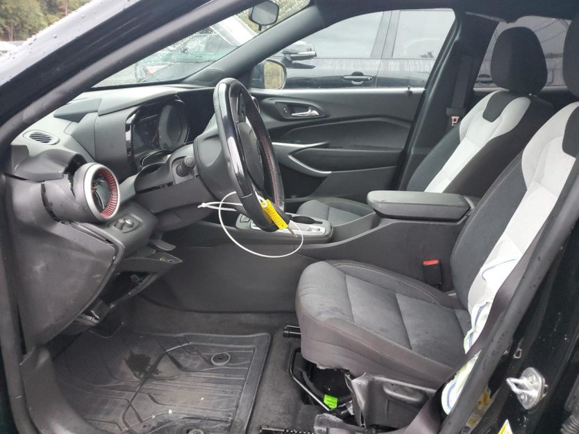 Salvage 2024 Chevrolet Trax 1rs