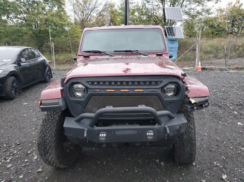 Salvage 2021 Jeep Gladiator 